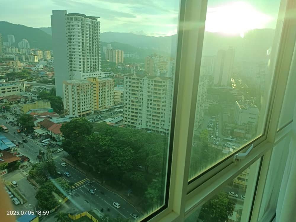 City Town 2-6 Pax Beautiful View Cozy Condo, Jelutong, Georgetown, Centre Heart Of Penang Island, Near Highway Komtar Gurney Exterior photo